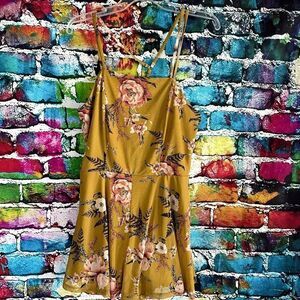 Xhilaration Sleeveless Floral Romper Size Large Spaghetti Strap